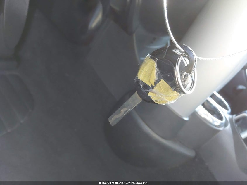 2006 Mini Cooper VIN: WMWRC33546TJ77274 Lot: 43717138