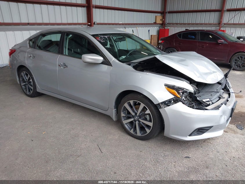 NISSAN ALTIMA 2.5 SR