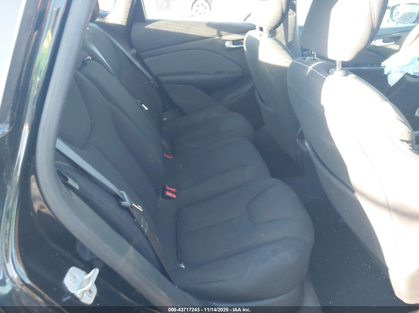 2013 Dodge Dart Sxt VIN: 1C3CDFBA4DD324632 Lot: 43717243