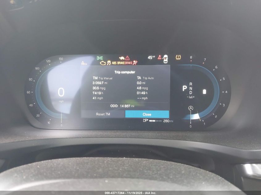 2025 Volvo V60 Cross Country B5 Plus VIN: YV4L12WK6S2149807 Lot: 43717264