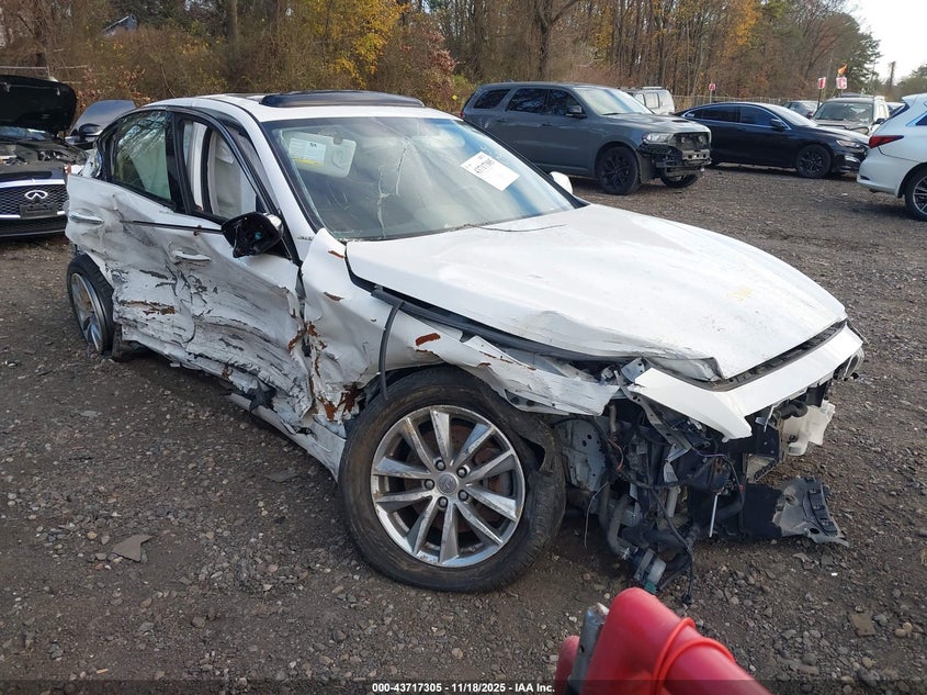 INFINITI Q50 3.0T PREMIUM