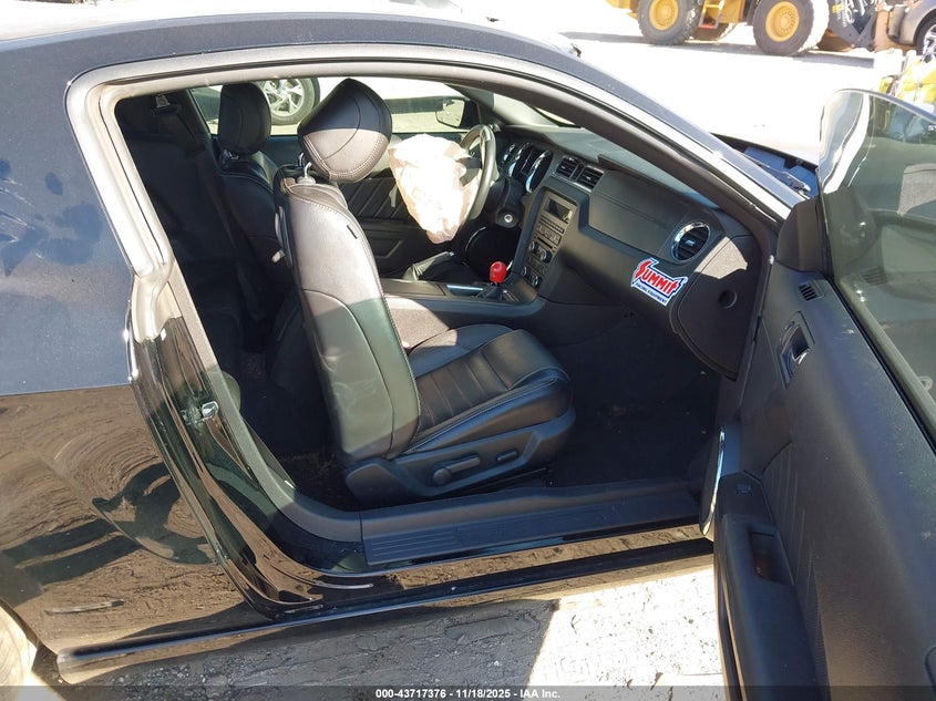 1ZVBP8CF1D5245849 2013 FORD MUSTANG photo no. 5