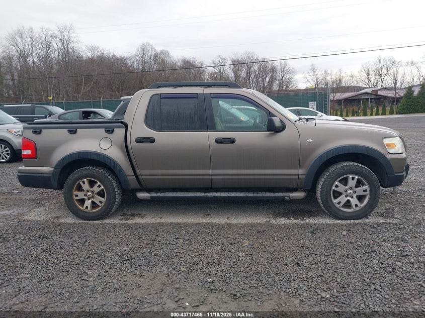 2007 Ford Explorer Sport Trac Xlt VIN: 1FMEU51827UA18199 Lot: 43717465