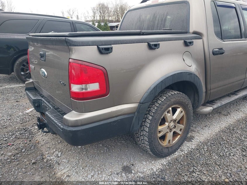 2007 Ford Explorer Sport Trac Xlt VIN: 1FMEU51827UA18199 Lot: 43717465