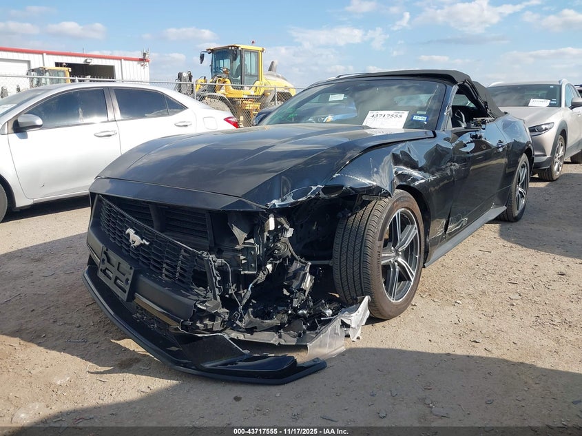 1FAGP8UH4S5105242 2025 FORD MUSTANG photo no. 2