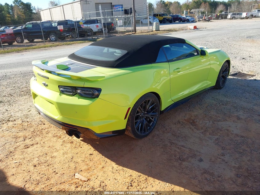 1G1FJ3D64L0107265 2020 CHEVROLET CAMARO photo no. 4
