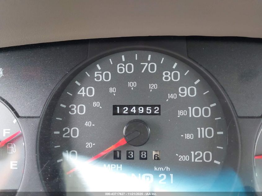 2005 Mercury Grand Marquis Ls/Lse VIN: 2MEFM75W25X635894 Lot: 43717627