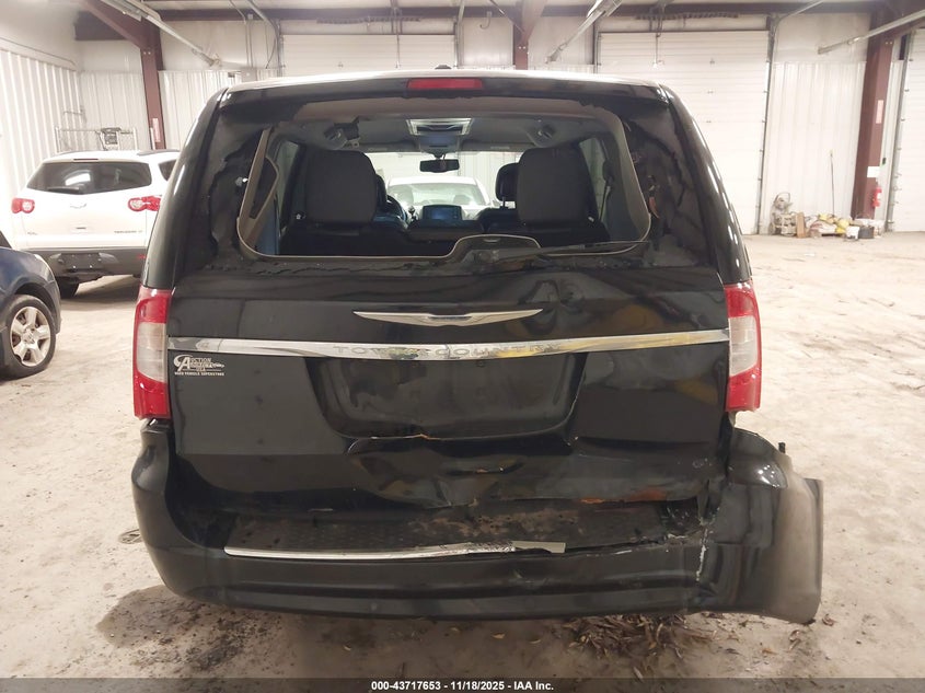 2015 Chrysler Town & Country Touring-L VIN: 2C4RC1CG9FR674210 Lot: 43717653