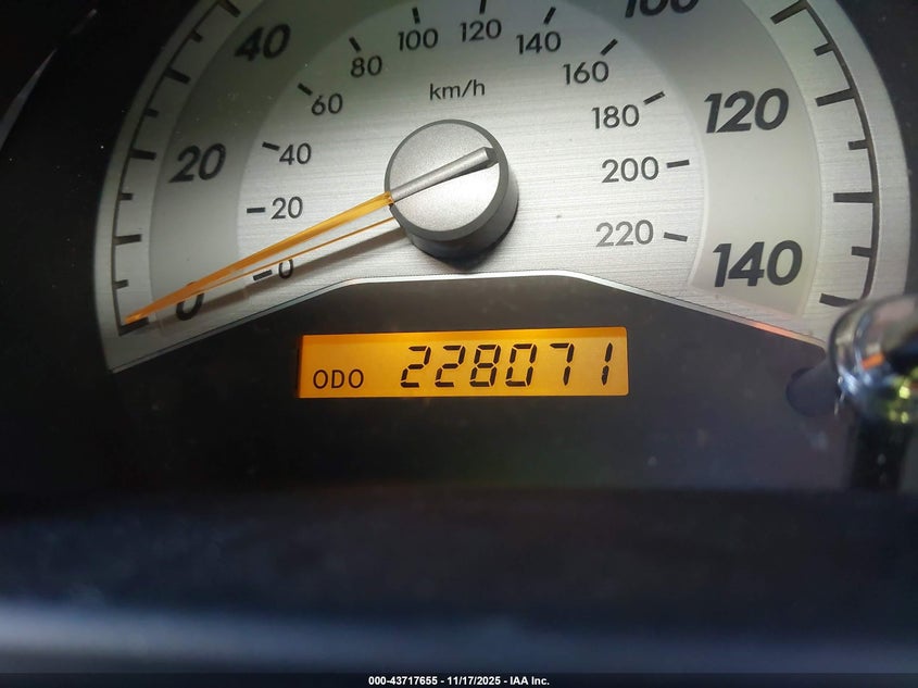 2005 Scion Tc VIN: JTKDE177150010662 Lot: 43717655