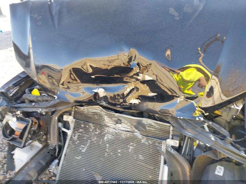 2011 Ford Mustang Gt Premium VIN: 1ZVBP8CF9B5152400 Lot: 43717682