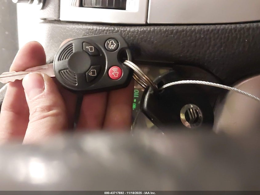 2007 Mercury Milan V6 Premier VIN: 3MEHM08147R630858 Lot: 43717692