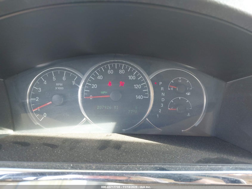 2008 Buick Lacrosse Cxl VIN: 2G4WD582X81218573 Lot: 43717735