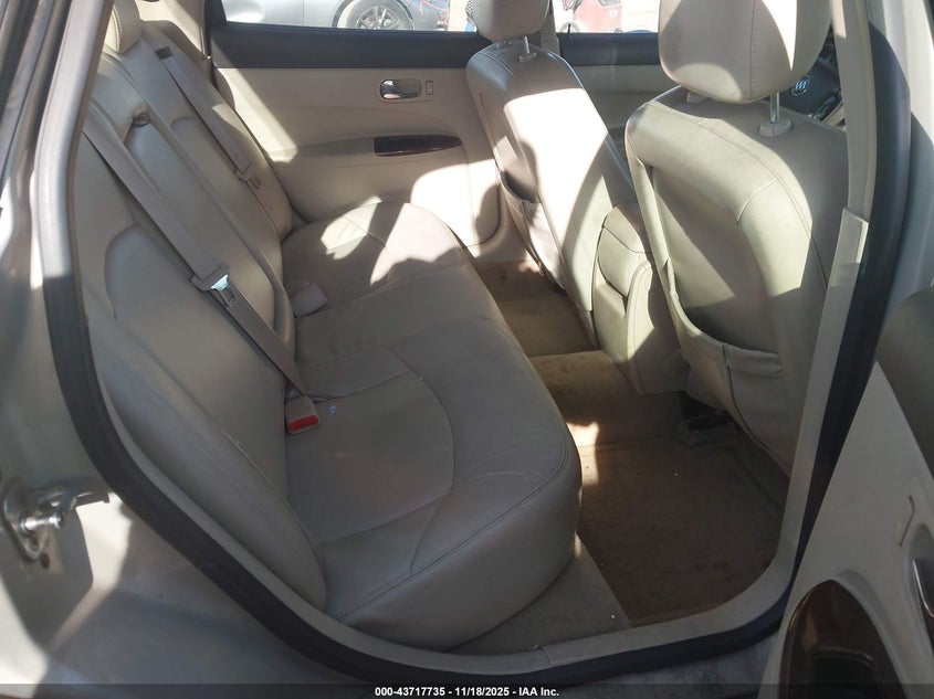 2008 Buick Lacrosse Cxl VIN: 2G4WD582X81218573 Lot: 43717735