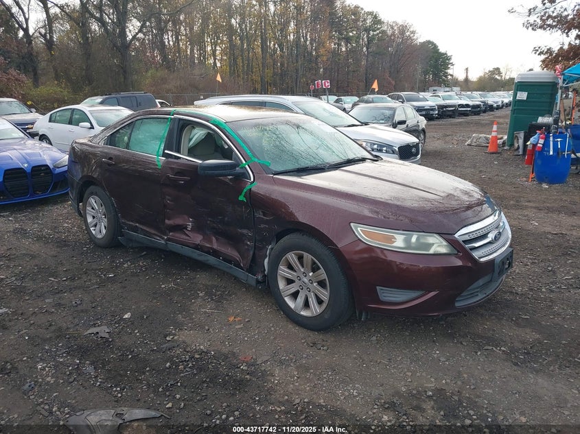 FORD TAURUS SE