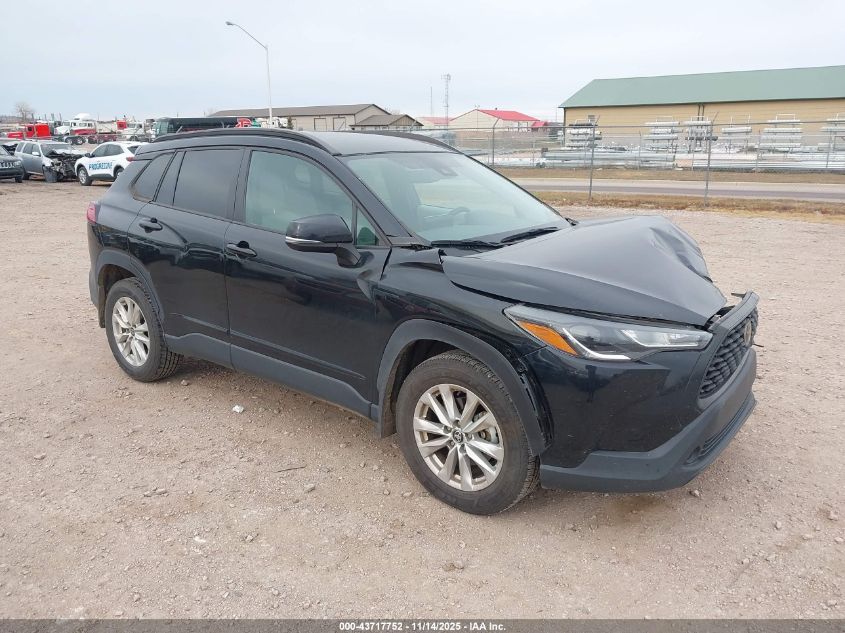 TOYOTA COROLLA CROSS LE