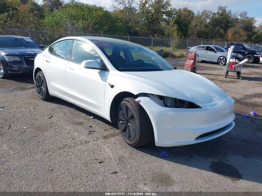 TESLA MODEL 3 LONG RANGE REAR-WHEEL DRIVE/STANDARD