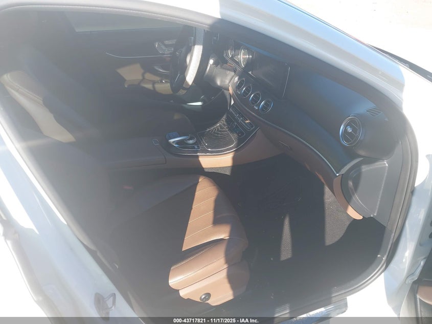 WDDZF4JB2KA526176 2019 MERCEDES-BENZ E-KLASSE photo no. 5