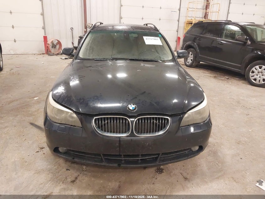 2006 BMW 530Xit VIN: WBANN73516CN02933 Lot: 43717903