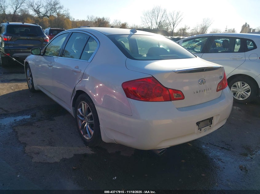 JNKCV61E99M013622 2009 INFINITI G photo no. 3