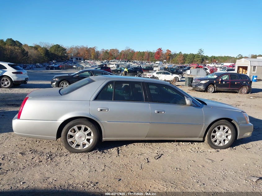 2008 Cadillac Dts 1Sc VIN: 1G6KD57Y18U139356 Lot: 43717920