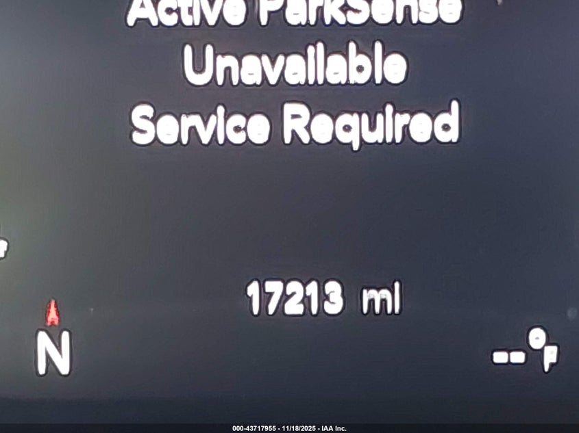 2020 Chrysler Pacifica Touring VIN: 2C4RC1FG8LR135780 Lot: 43717955