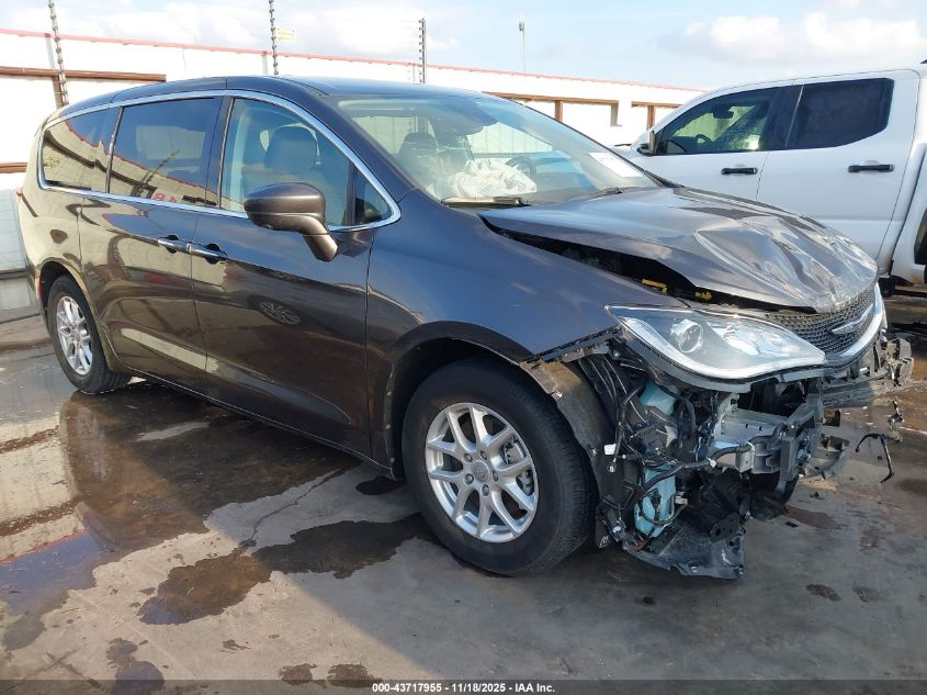 CHRYSLER PACIFICA TOURING