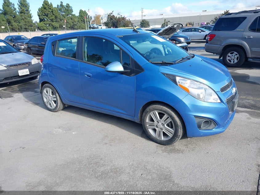 CHEVROLET SPARK 1LT AUTO