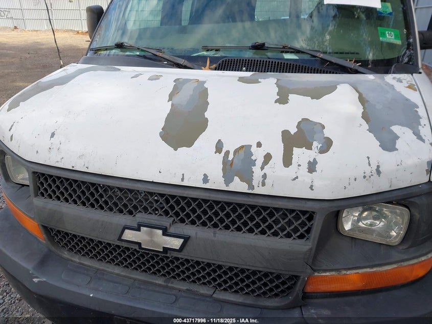 2003 Chevrolet Express VIN: 1GCFG15X631203457 Lot: 43717996