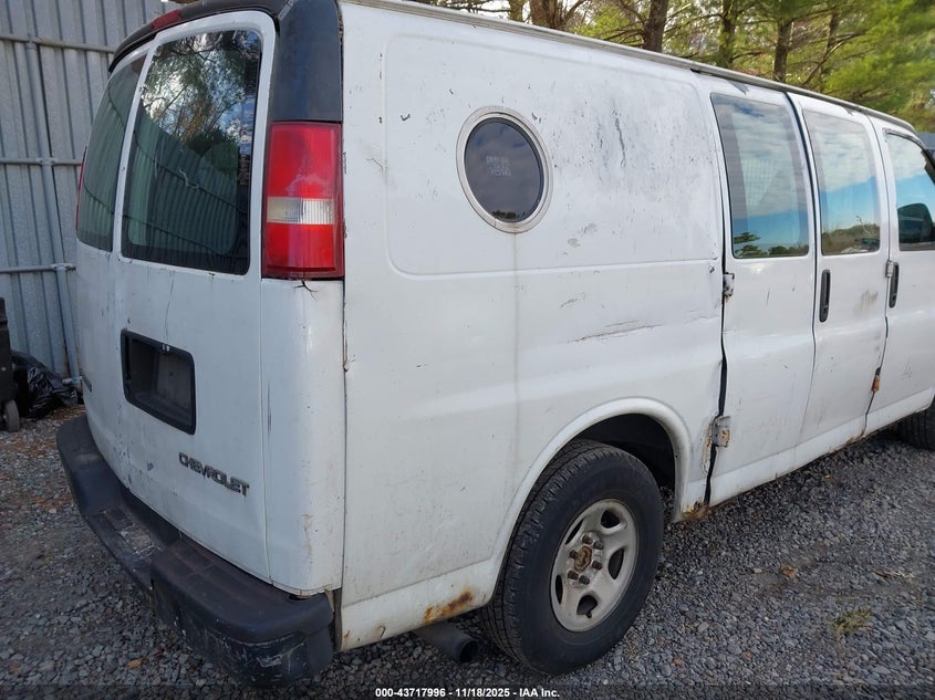 2003 Chevrolet Express VIN: 1GCFG15X631203457 Lot: 43717996