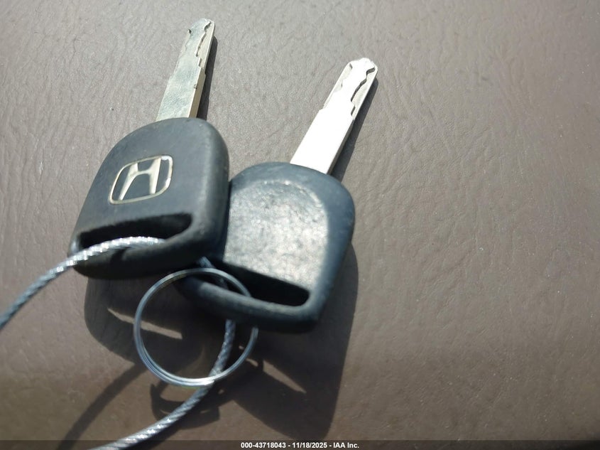 2003 Honda Cr-V Lx VIN: JHLRD78453C007656 Lot: 43718043