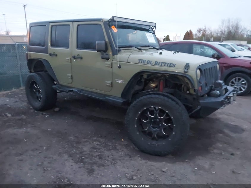 JEEP WRANGLER SAHARA