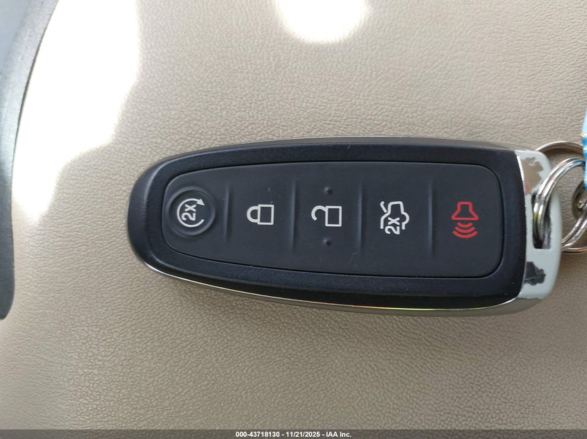 2019 Ford Taurus Sel VIN: 1FAHP2E81KG110726 Lot: 43718130