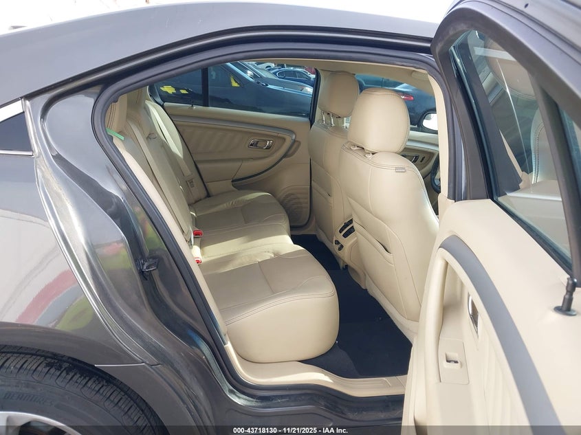 2019 Ford Taurus Sel VIN: 1FAHP2E81KG110726 Lot: 43718130