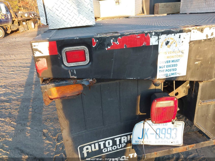 2018 Ford F-550 Chassis Xl VIN: 1FDUF5HY0JDA03817 Lot: 43718141