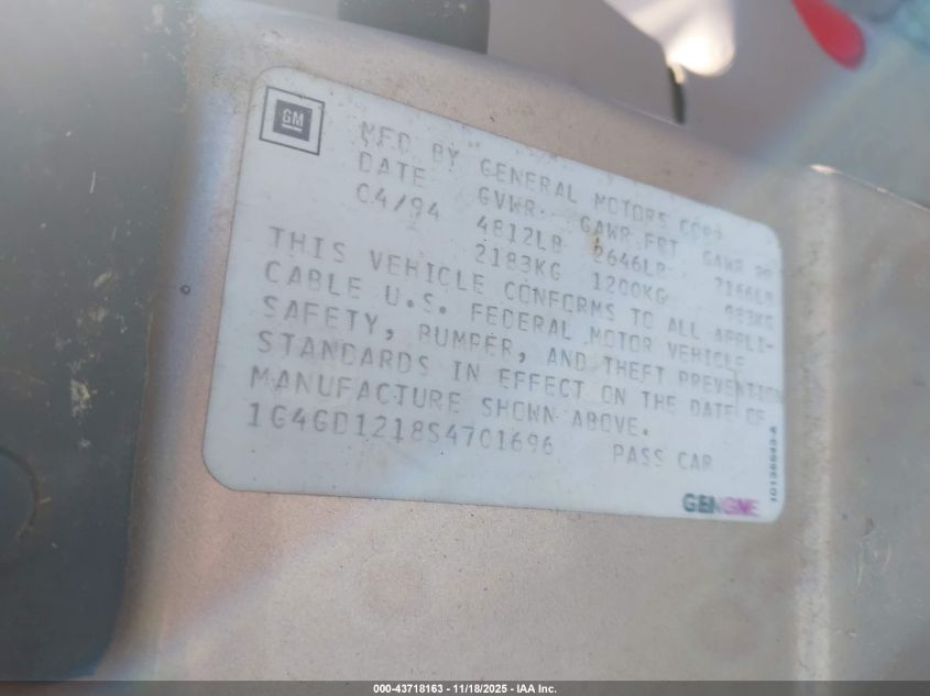 1995 Buick Riviera VIN: 1G4GD1218S4701696 Lot: 43718163