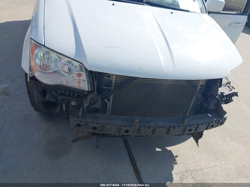 2015 Dodge Grand Caravan Sxt VIN: 2C4RDGCG6FR567115 Lot: 43718244