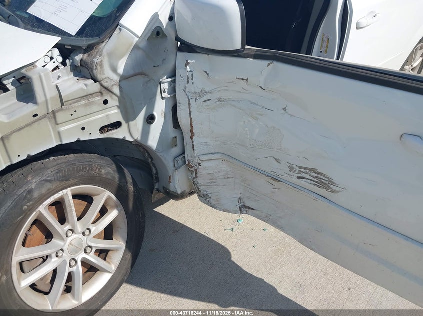 2015 Dodge Grand Caravan Sxt VIN: 2C4RDGCG6FR567115 Lot: 43718244