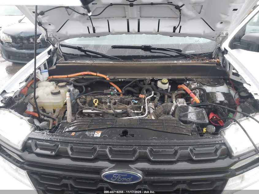 2022 Ford Maverick Xl VIN: 3FTTW8E31NRA32055 Lot: 43718255