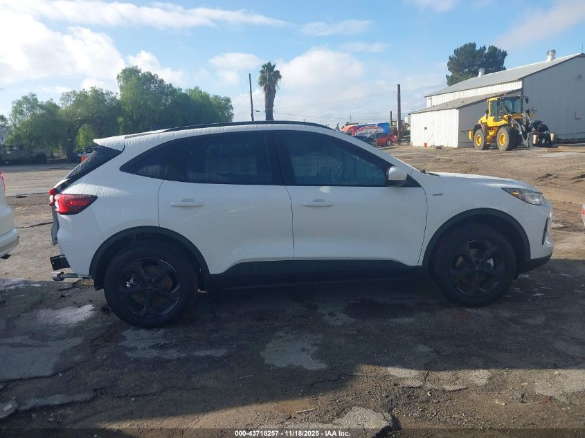 2025 Ford Escape St-Line Select VIN: 1FMCU9NZ2SUB25005 Lot: 43718257