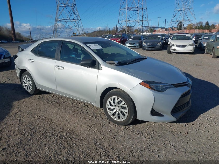 2018 TOYOTA COROLLA LE - 5YFBURHE1JP806227
