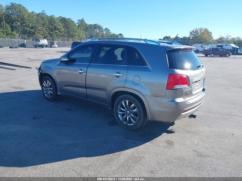Vin: 5xykw4a26dg362767, lot: 44213672, kia sorento sx 20133