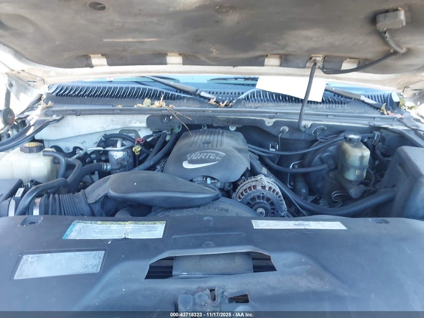 2001 Chevrolet Tahoe Ls VIN: 1GNEC13T51R114072 Lot: 43718323