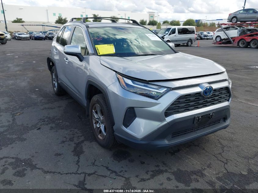 TOYOTA RAV4 HYBRID XLE