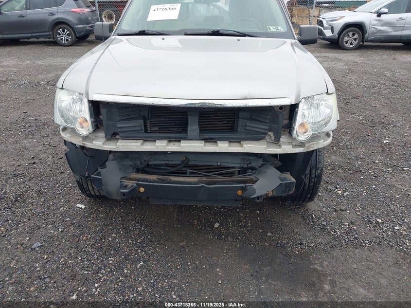 2008 Ford Explorer Xlt VIN: 1FMEU73E88UA27506 Lot: 43718366