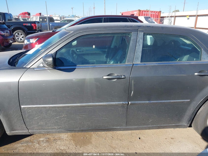 2009 Chrysler 300 Touring VIN: 2C3KA53VX9H634178 Lot: 43718415