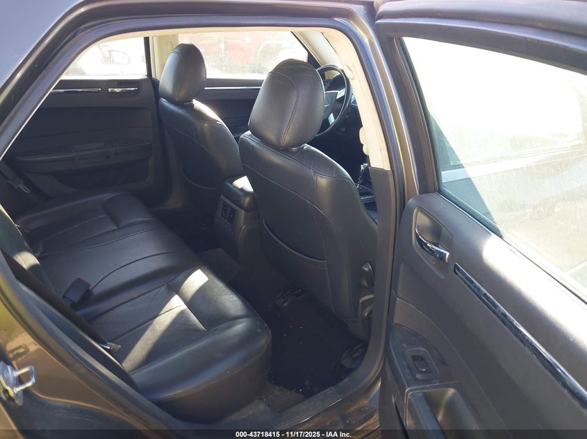 2009 Chrysler 300 Touring VIN: 2C3KA53VX9H634178 Lot: 43718415