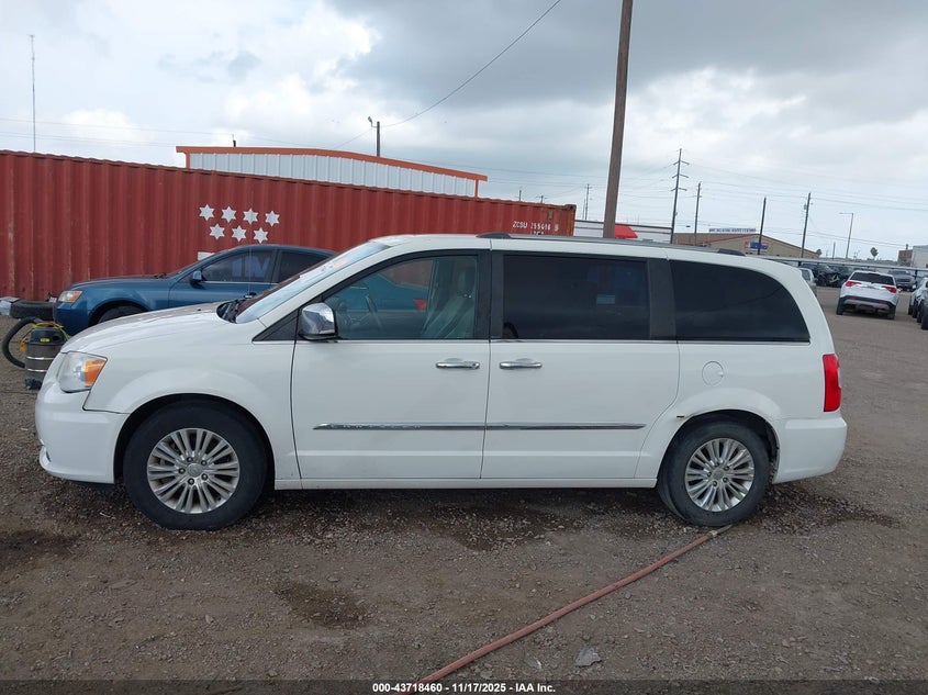 2012 Chrysler Town & Country Limited VIN: 2C4RC1GG8CR345889 Lot: 43718460