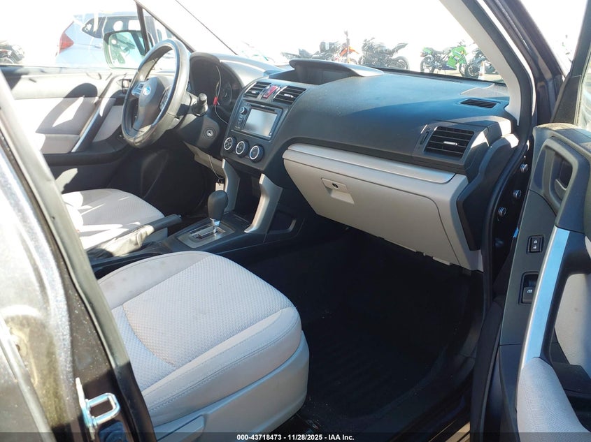 JF2SJAGC3FH563082 2015 SUBARU FORESTER photo no. 5