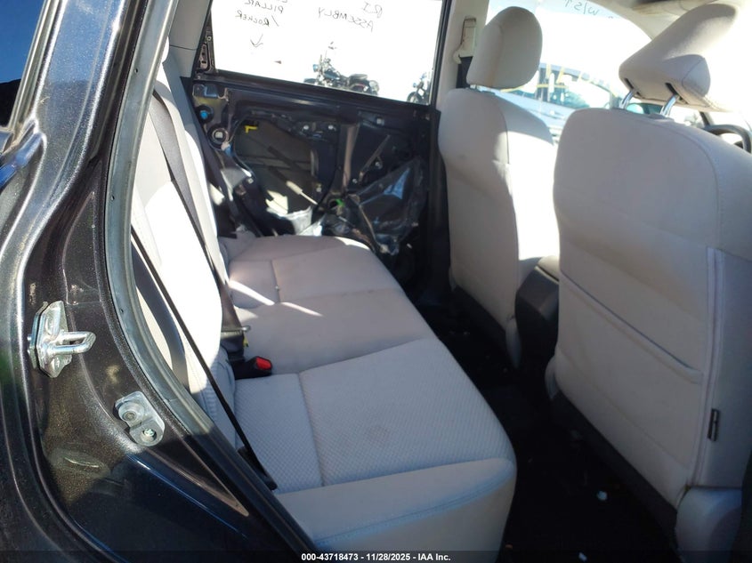 JF2SJAGC3FH563082 2015 SUBARU FORESTER photo no. 8