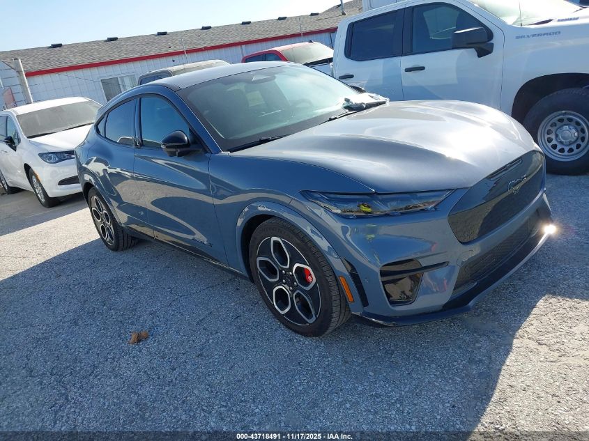 FORD MUSTANG MACH-E GT